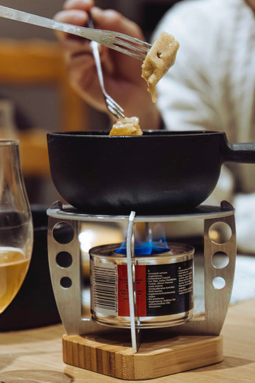 Caquelon à fondue 14cm en fonte Made in Switzerland – Apéro Cheese